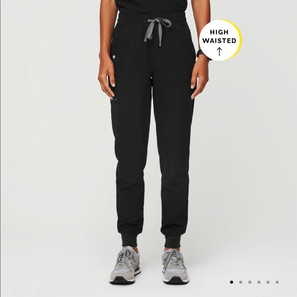 Women's Black Zamora- High Waisted Scrub Pants - M / Black